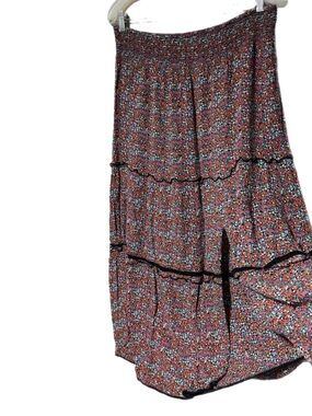 Bila Ditsy Floral Maxi Skirt L Dark Boho Tiered Flowy Smocked Waist Gauzy Slit
